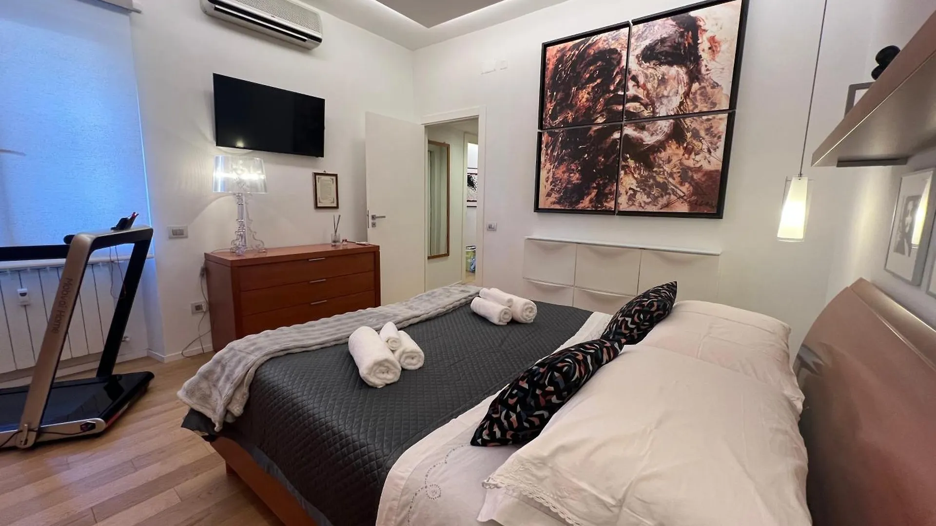 San Giovanni Tourist Accommodation Rome Italy